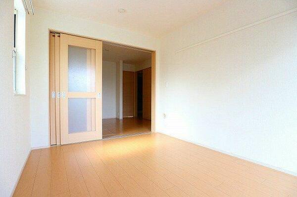 apartment 埼玉県大里郡寄居町大字寄居
地図を見る