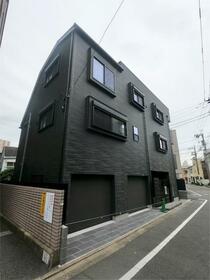 東京都世田谷区池尻２丁目