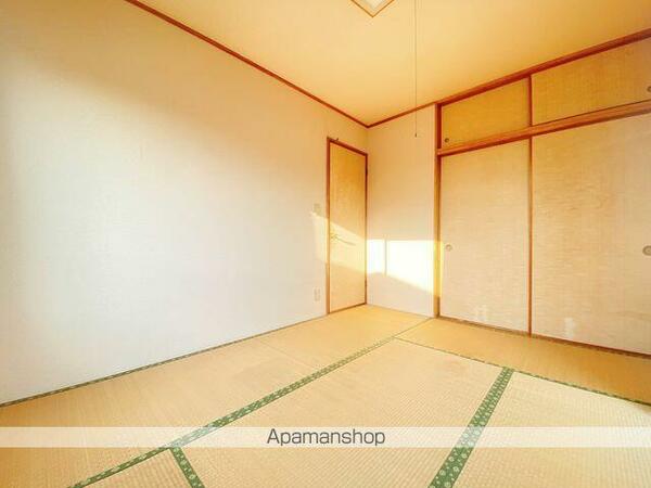 detached 埼玉県三郷市彦野１丁目
地図を見る