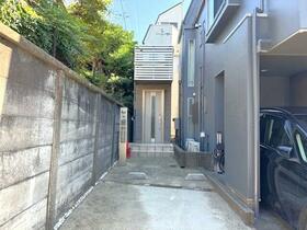 東京都目黒区中町１丁目