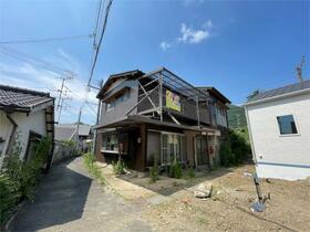 福岡県北九州市小倉南区湯川新町1丁目