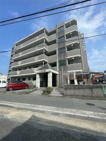 フィオレ井尻