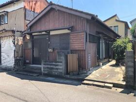 三重県津市西丸之内