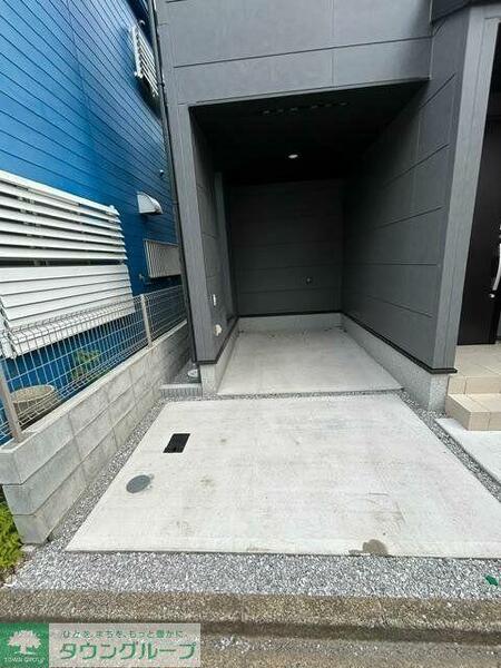 detached 東京都東大和市南街２丁目

地図を見る