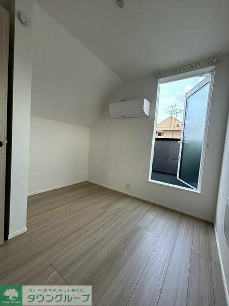 detached 東京都東大和市南街２丁目

地図を見る