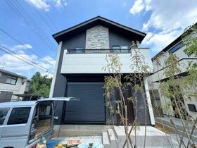 東京都世田谷区喜多見９丁目