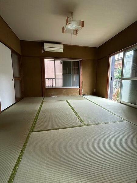 detached 埼玉県坂戸市三光町

地図を見る