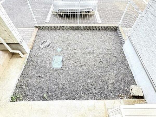 apartment 茨城県つくば市研究学園５丁目５－１３ ファースト・ラフィーネ・学園１Ｆ