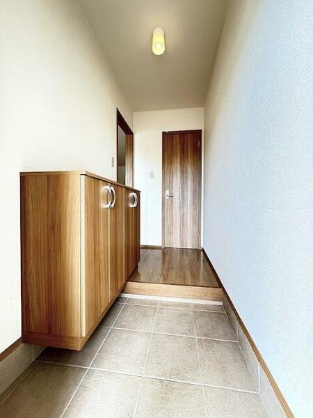 apartment 茨城県つくば市研究学園５丁目５－１３ ファースト・ラフィーネ・学園１Ｆ