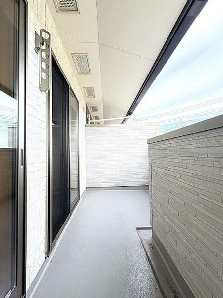 apartment 茨城県つくば市研究学園５丁目５－１３ ファースト・ラフィーネ・学園１Ｆ