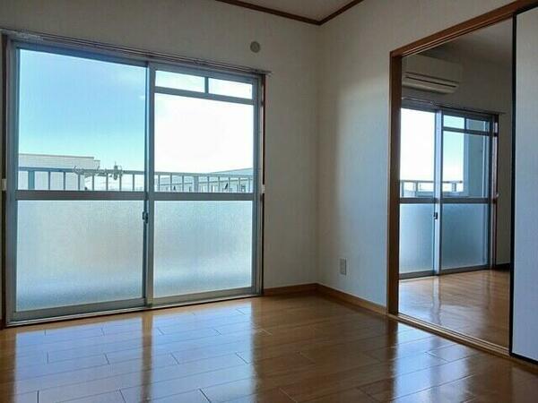 apartment 栃木県下都賀郡壬生町大字安塚
地図を見る