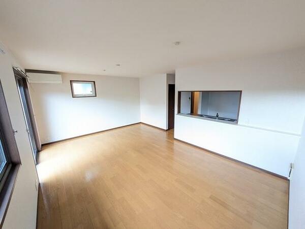 千葉県四街道市鹿渡(賃貸テラスハウス3LDK・--・89.42㎡)の写真 その3