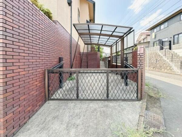 detached 東京都東大和市湖畔２丁目

地図を見る