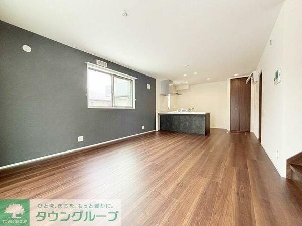 detached 埼玉県桶川市上日出谷南２丁目

地図を見る