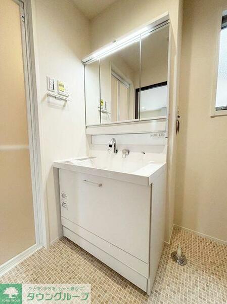 detached 埼玉県桶川市上日出谷南２丁目

地図を見る