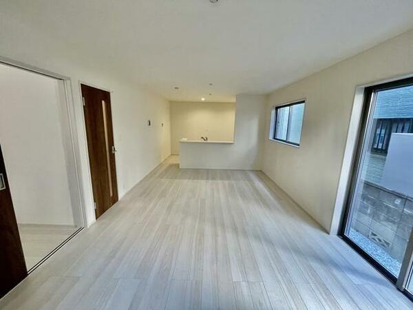 detached 埼玉県八潮市大字鶴ケ曽根
地図を見る