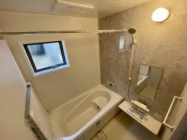 detached 埼玉県八潮市大字鶴ケ曽根
地図を見る