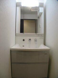 apartment 埼玉県蕨市錦町１丁目
地図を見る