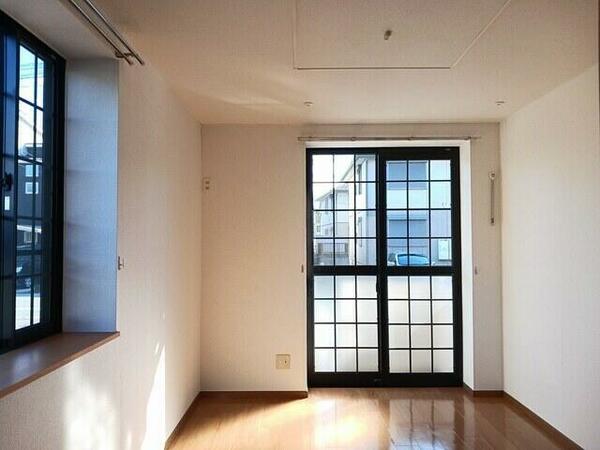 apartment 栃木県河内郡上三川町大字上蒲生
地図を見る