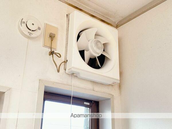 detached 埼玉県三郷市谷中

地図を見る