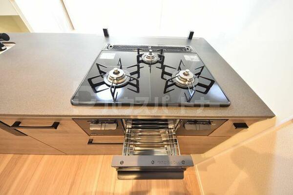 apartment 埼玉県三郷市中央３丁目
地図を見る