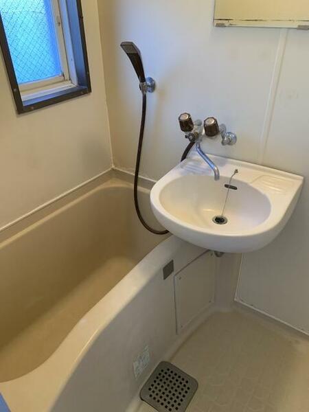 apartment 埼玉県本庄市見福２丁目
地図を見る