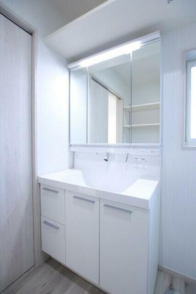 detached 東京都東大和市中央３丁目

地図を見る