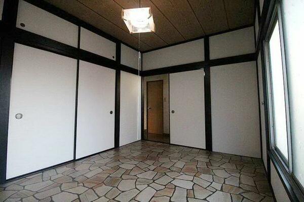 detached 埼玉県大里郡寄居町大字富田

地図を見る