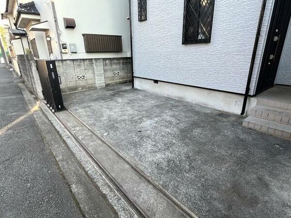 detached 東京都東久留米市小山１丁目

地図を見る