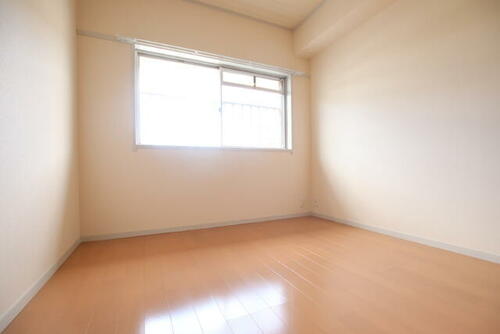 高山マンション_内装_2