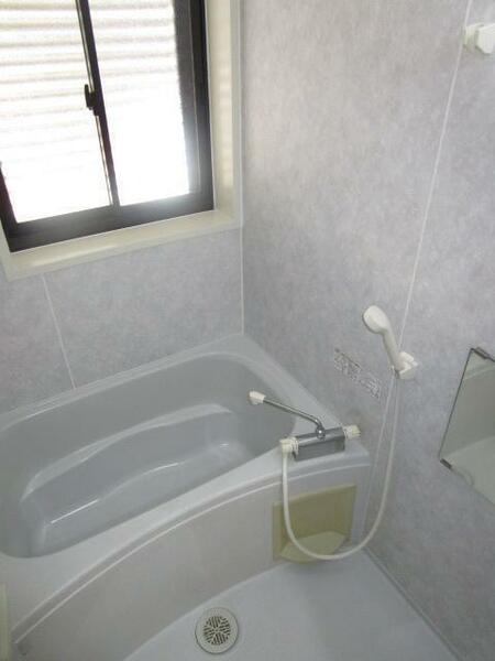 apartment 福島県伊達郡川俣町大字鶴沢字笛田
鶴沢の賃貸情報を見る
物件地図