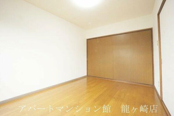 apartment 茨城県龍ケ崎市平台３丁目
地図を見る