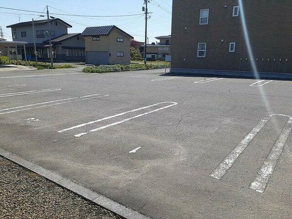 apartment 秋田県北秋田市鷹巣字東中岱
鷹巣（その他）の賃貸情報を見る
物件地図