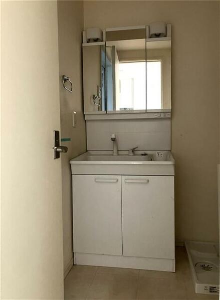 detached 埼玉県さいたま市浦和区岸町３丁目

地図を見る