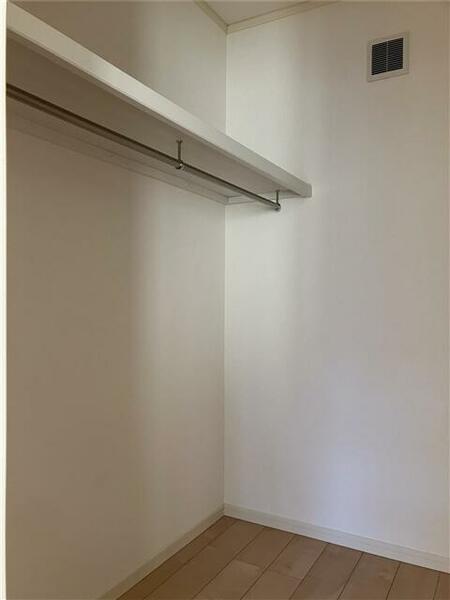 detached 埼玉県さいたま市浦和区岸町３丁目

地図を見る