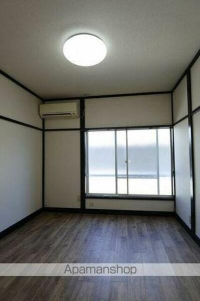 detached 東京都目黒区下目黒５丁目

地図を見る