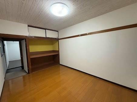 detached 埼玉県鶴ヶ島市脚折町２丁目

地図を見る