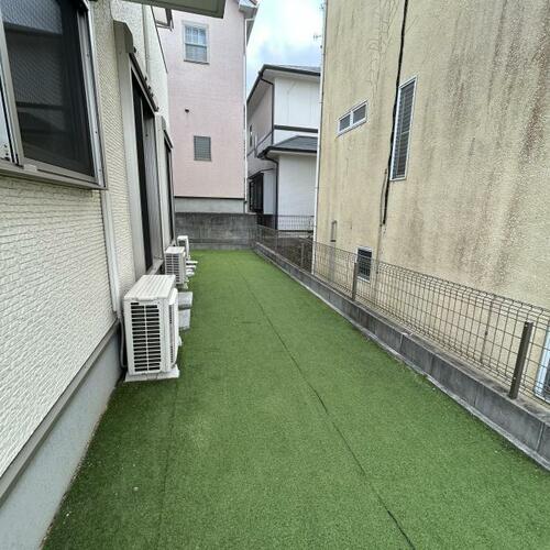 Image 25