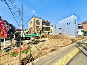 東京都八王子市元本郷町２丁目