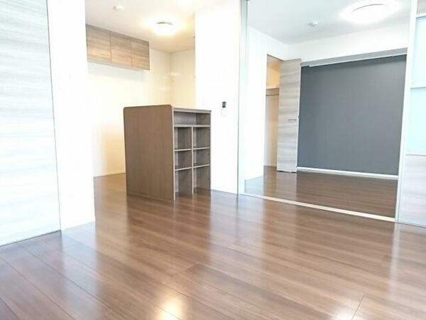 apartment 埼玉県越谷市レイクタウン９丁目
地図を見る