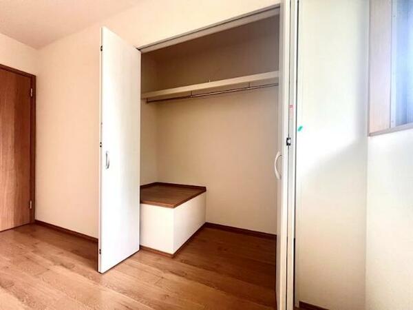 apartment 茨城県つくば市研究学園５丁目５－１３ ファースト・ラフィーネ・学園１Ｆ