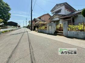 愛知県稲沢市平和町西光坊宮西