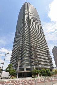 Ｗ　Ｃｏｍｆｏｒｔ　Ｔｏｗｅｒｓ　Ｅａｓｔ