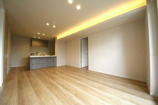 apartment 埼玉県和光市新倉１丁目
地図を見る