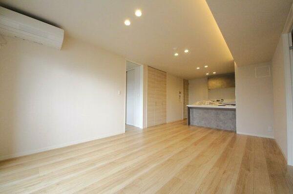 apartment 埼玉県和光市新倉１丁目
地図を見る