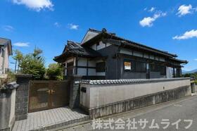 福岡県飯塚市下三緒