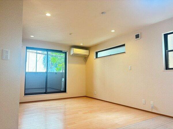 detached 東京都文京区西片２丁目

地図を見る