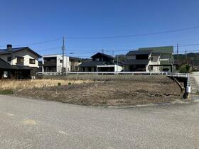 富山県魚津市金山谷