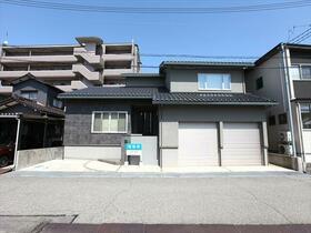 石川県白山市旭町