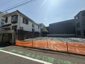東京都世田谷区下馬１丁目
